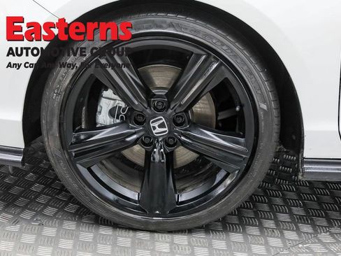 Used 2025 Honda Accord Sport image 31