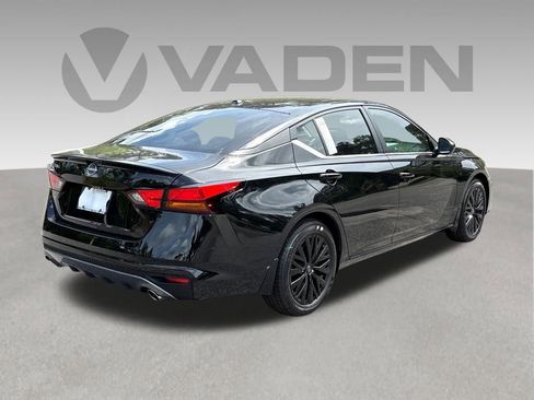 New 2026 Nissan Altima 2.5 SV w/ SV Special Edition Package FWD image 26