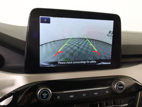 Used 2022 Ford Escape SE FWD image 6
