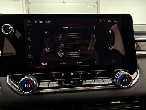 New 2026 GMC Canyon Elevation w/ Convenience Package image 24