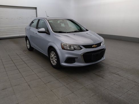 Used 2017 Chevrolet Sonic LT FWD image 13