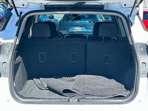 Used 2023 GMC Terrain SLE image 29