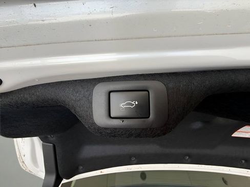 Used 2024 Lexus ES 350 w/ Premium Package image 28