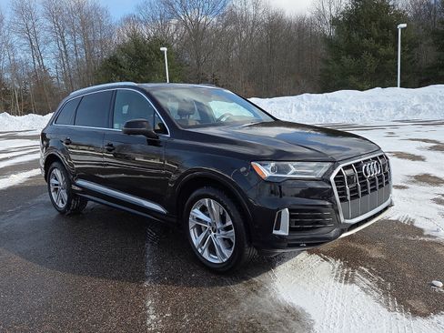 Used 2021 Audi Q7 3.0T Premium Plus image 4