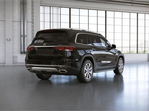 Used 2022 Mercedes-Benz GLS 450 4MATIC image 23