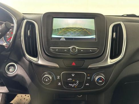 Used 2019 Chevrolet Equinox LT FWD image 23