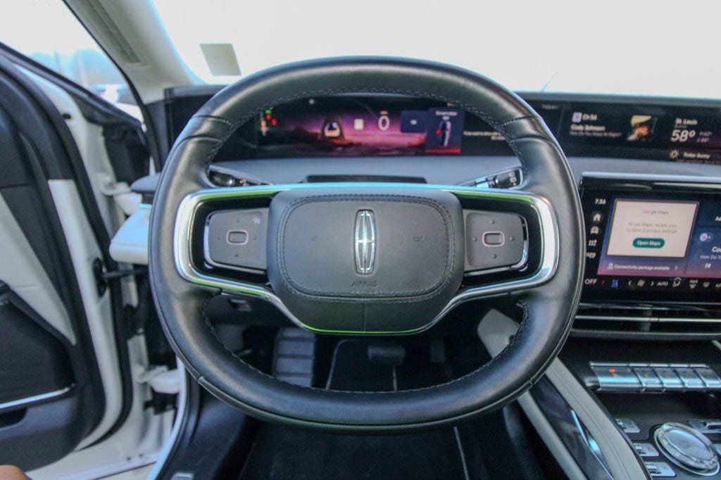 Used 2024 Lincoln Nautilus Premier w/ Equipment Group 102A AWD/4WD image 21