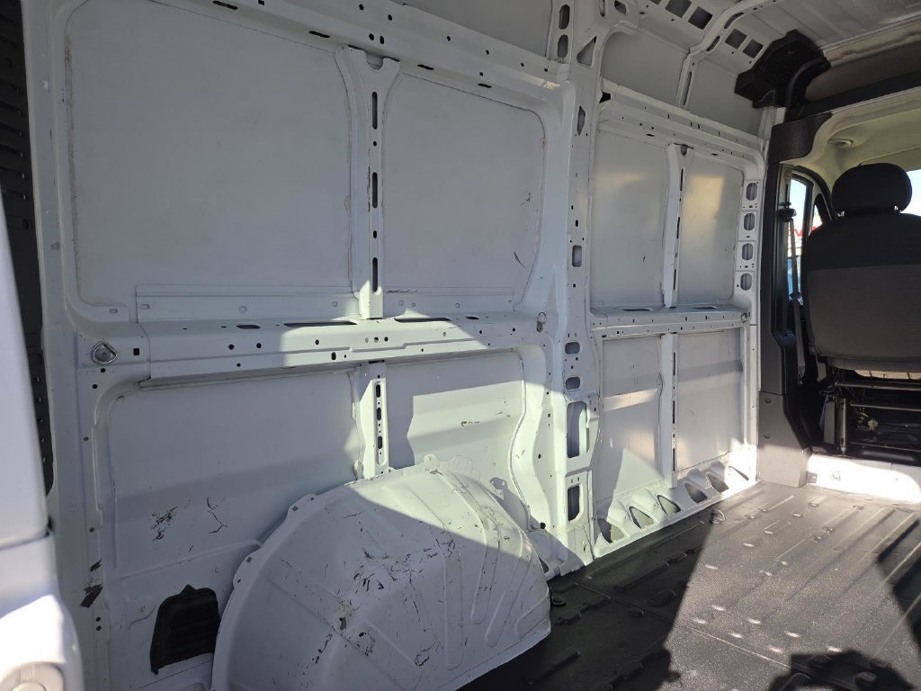 Used 2023 RAM ProMaster 2500 FWD image 16