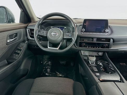 Used 2023 Nissan Rogue SV image 28