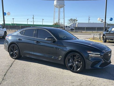Used 2022 Genesis G70 3.3T w/ Sport Advanced Package image 28