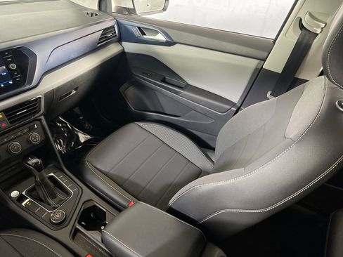 Used 2022 Volkswagen Taos SE AWD/4WD image 22