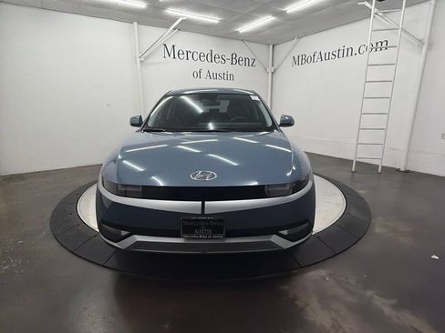Used 2023 Hyundai Ioniq 5 SE AWD/4WD image 2