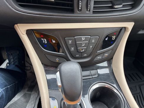 Used 2017 Buick Envision Preferred FWD image 24