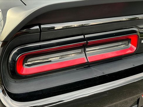 Used 2020 Dodge Challenger SRT Hellcat Redeye RWD image 21