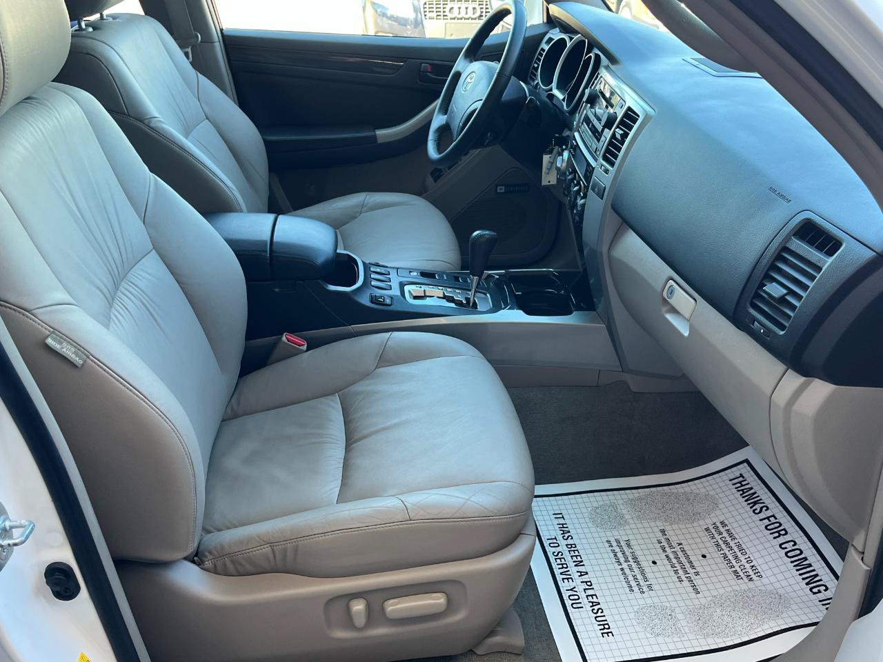 Used 2009 Toyota 4Runner Limited w/ Limited Extra Value Pkg 1 AWD/4WD image 28