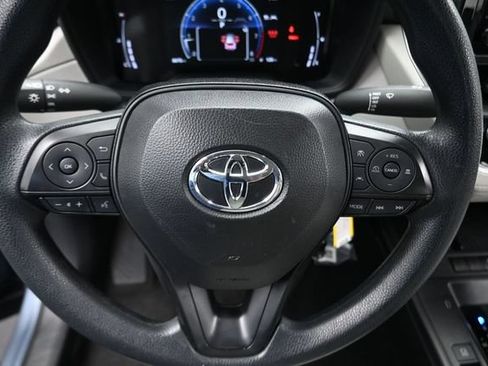 Used 2026 Toyota Corolla Cross L FWD image 14