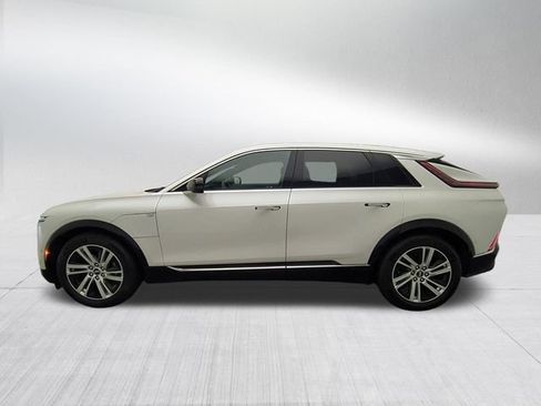 Certified 2024 Cadillac Lyriq Tech w/ Driver Assist Package AWD/4WD image 8