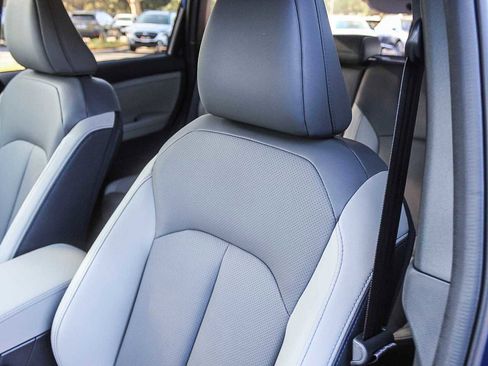 New 2025 Subaru Forester Limited image 25