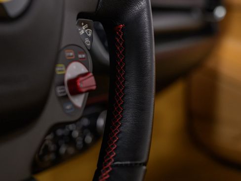 Used 2013 Ferrari 458 Spider RWD image 44
