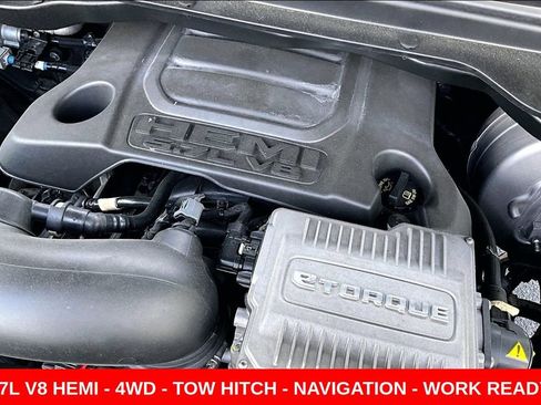Used 2023 RAM 1500 Laramie AWD/4WD image 30