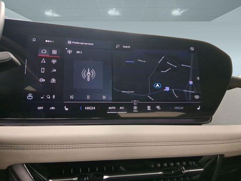 Used 2025 Audi A6 e-tron Premium Plus w/ Premium Plus image 22