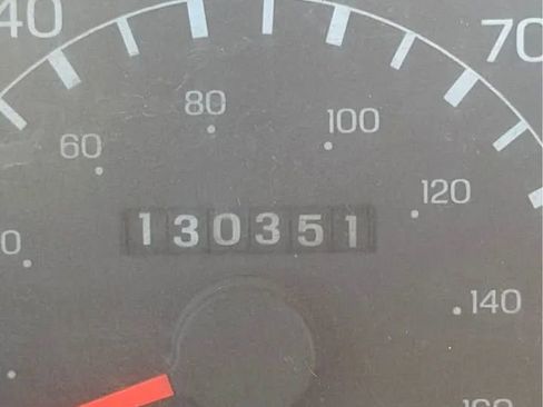 Used 1999 Ford F350 2WD Regular Cab DRW Super Duty image 10