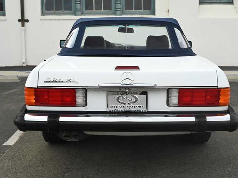 Used 1989 Mercedes-Benz 560 SL image 10
