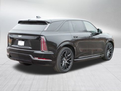 New 2025 Cadillac Escalade IQ Sport 2 w/ LPO, ONYX Package image 6