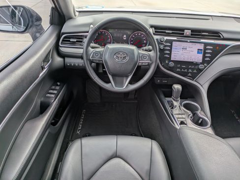 Used 2018 Toyota Camry XSE w/ Driver Assist Package FWD image 14