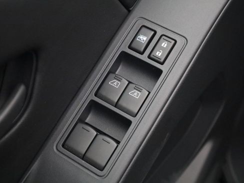 New 2026 Nissan Frontier S w/ Tow Package image 10