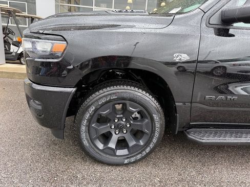 New 2026 RAM 1500 Express AWD/4WD image 22