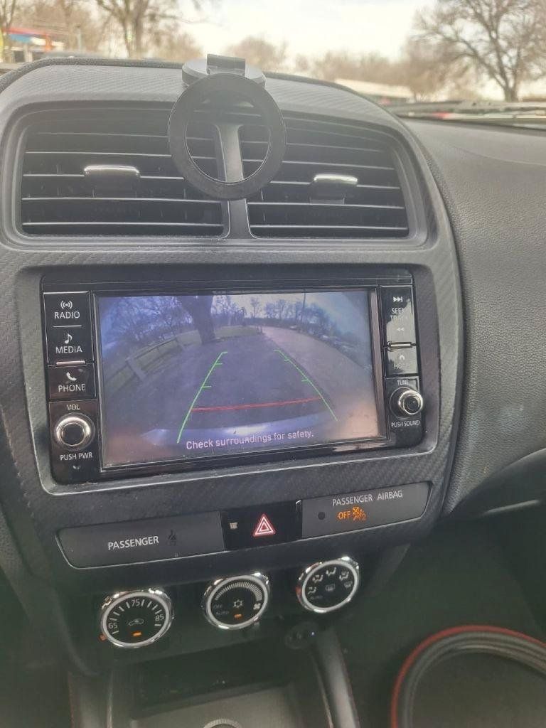 Used 2019 Mitsubishi Outlander Sport ES FWD image 4