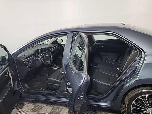 Used 2015 Toyota Corolla S Premium FWD image 15
