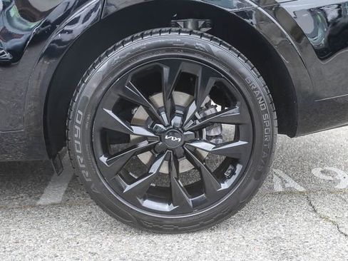 Used 2023 Kia Sorento SX FWD image 12