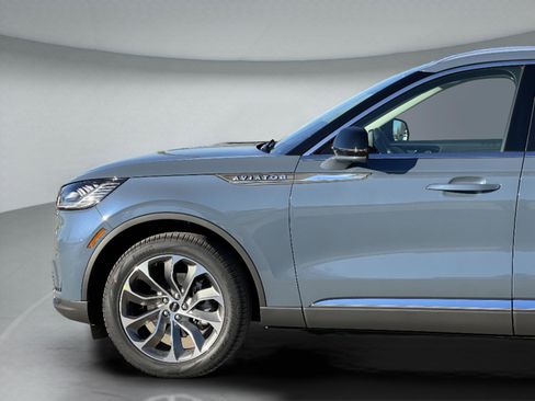 New 2026 Lincoln Aviator Reserve image 30