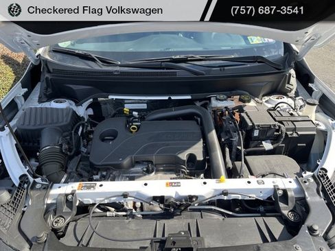 Used 2024 GMC Terrain AT4 image 14