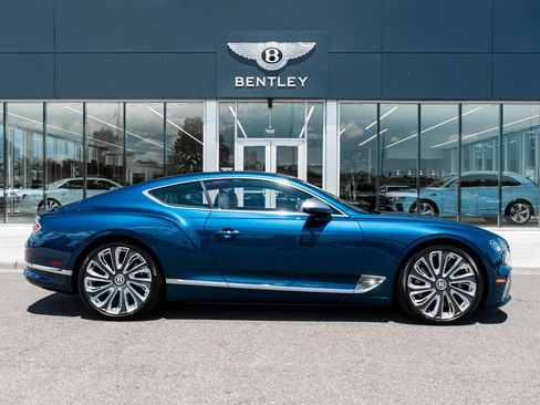 Certified 2023 Bentley Continental GT Mulliner AWD/4WD image 14