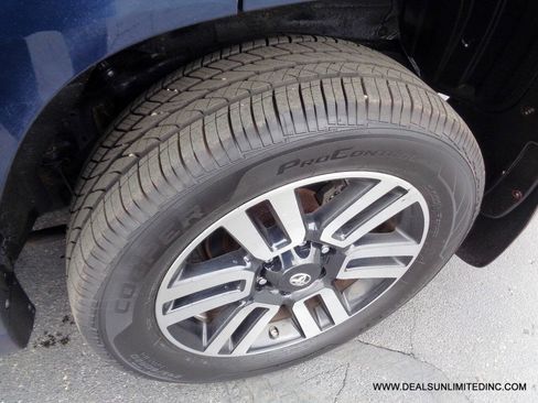 Used 2015 Toyota 4Runner Limited image 7