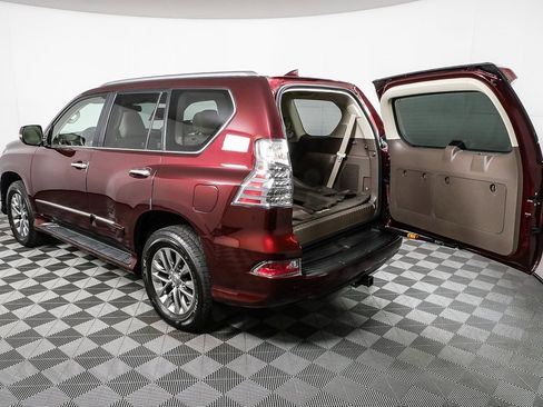 Used 2018 Lexus GX 460 Luxury image 30