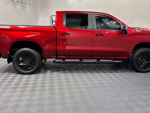 Used 2025 Chevrolet Silverado 1500 LT Trail Boss AWD/4WD image 7