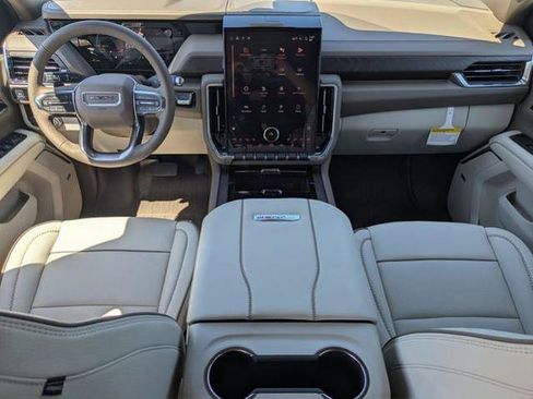 New 2026 GMC Yukon XL Denali w/ Sun & Power Step Package RWD image 18