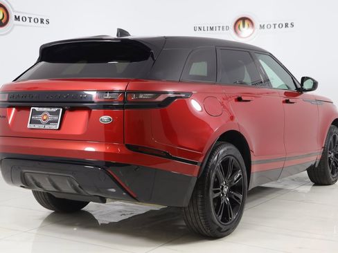 Used 2023 Land Rover Range Rover Velar R-Dynamic S image 3