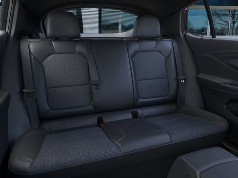 New 2026 Buick Envista Preferred image 18