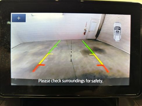 Certified 2023 Ford Explorer XLT w/ Equipment Group 202A RWD image 27