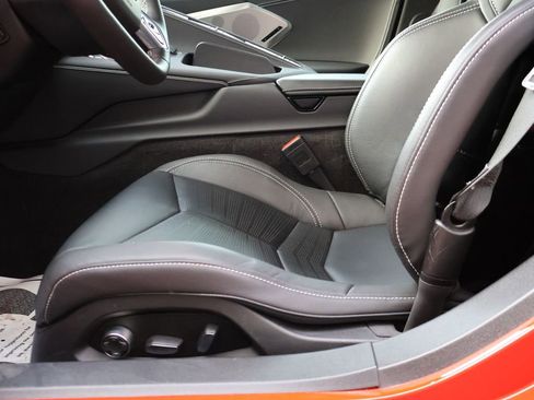 Used 2024 Chevrolet Corvette Stingray Preferred Cpe w/ Z51 Performance Package image 37