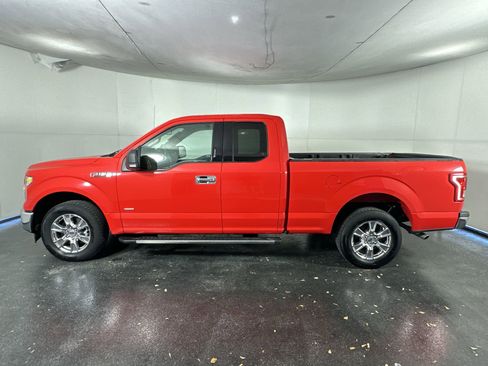 Used 2017 Ford F150 XLT w/ Equipment Group 301A Mid image 7