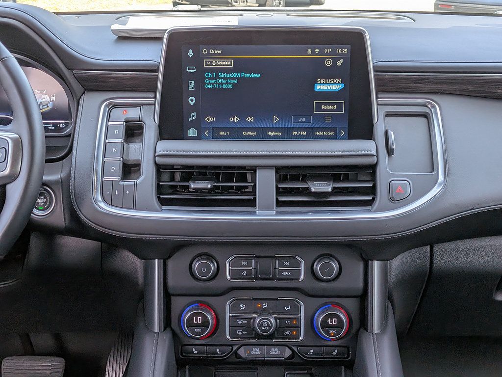 Certified 2023 Chevrolet Tahoe Z71 w/ Luxury Package AWD/4WD image 17