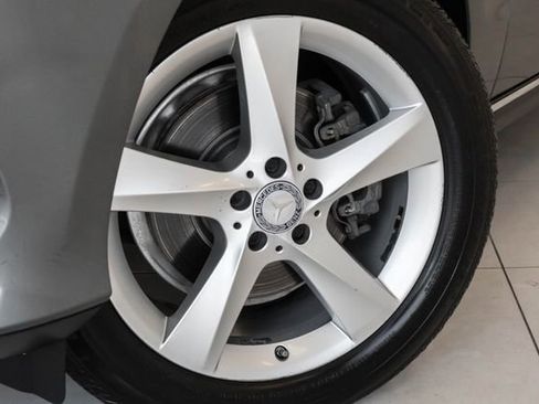 Used 2017 Mercedes-Benz GLE 350 image 2