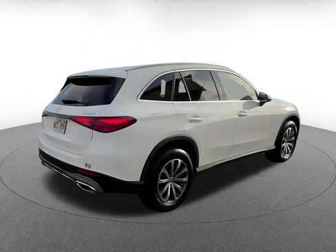 Used 2024 Mercedes-Benz GLC 300 4MATIC image 15