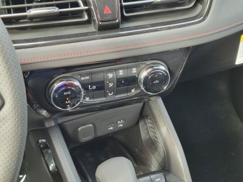 New 2026 Chevrolet TrailBlazer RS w/ Convenience Package AWD/4WD image 19